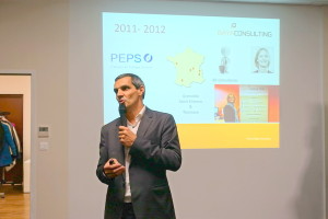 Jérome-Fayau-présente-léquipe-Baya-Consulting-Annecy